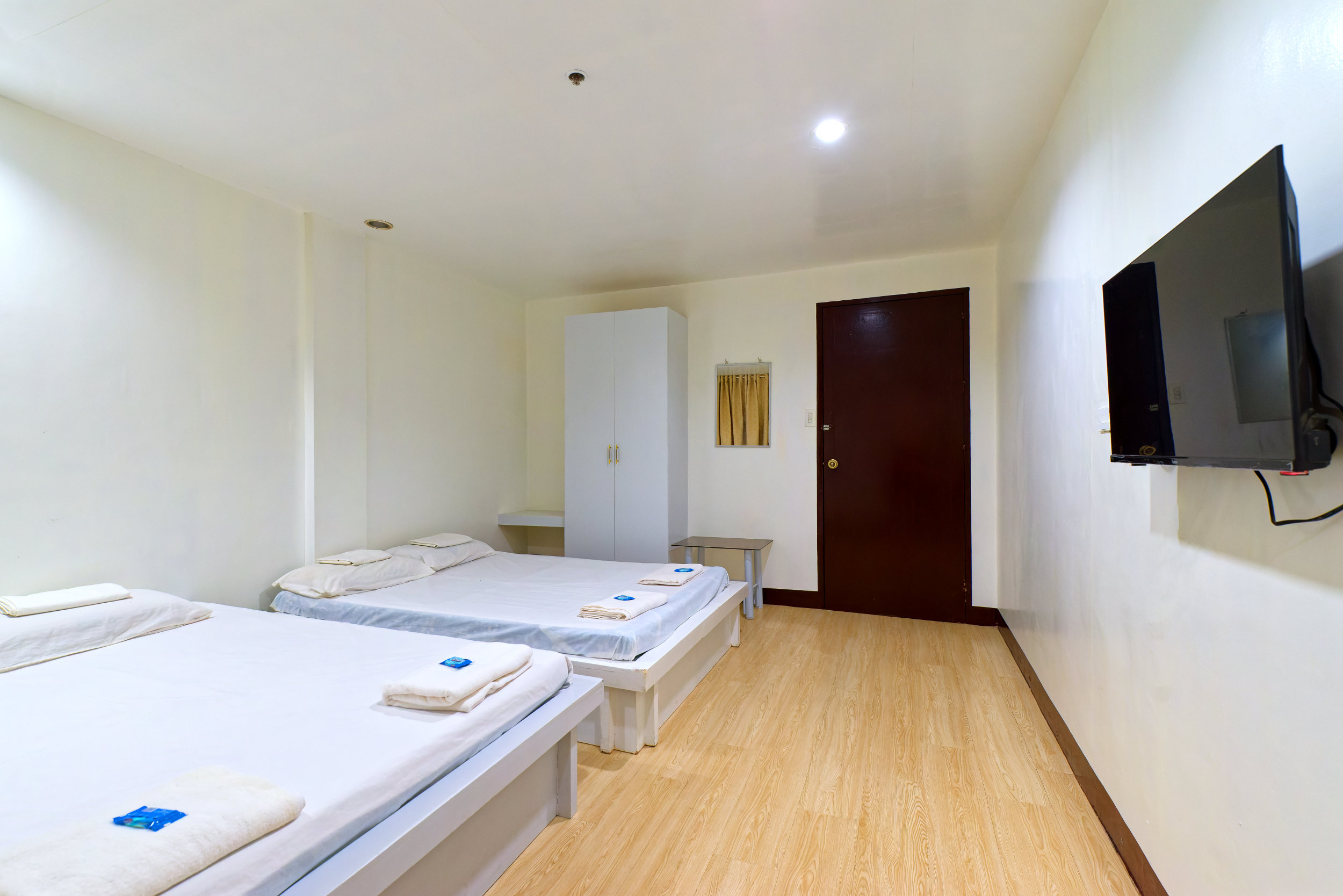 Room 308 Room1